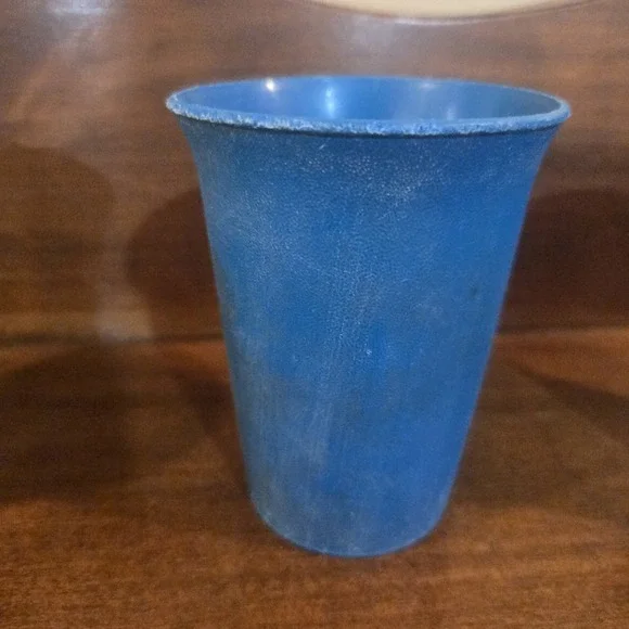 Vintage Tupperware Bell Tumblers Kids Cups Model 109 Blue Orange Yellow Lot 6 - Picture 8 of 16